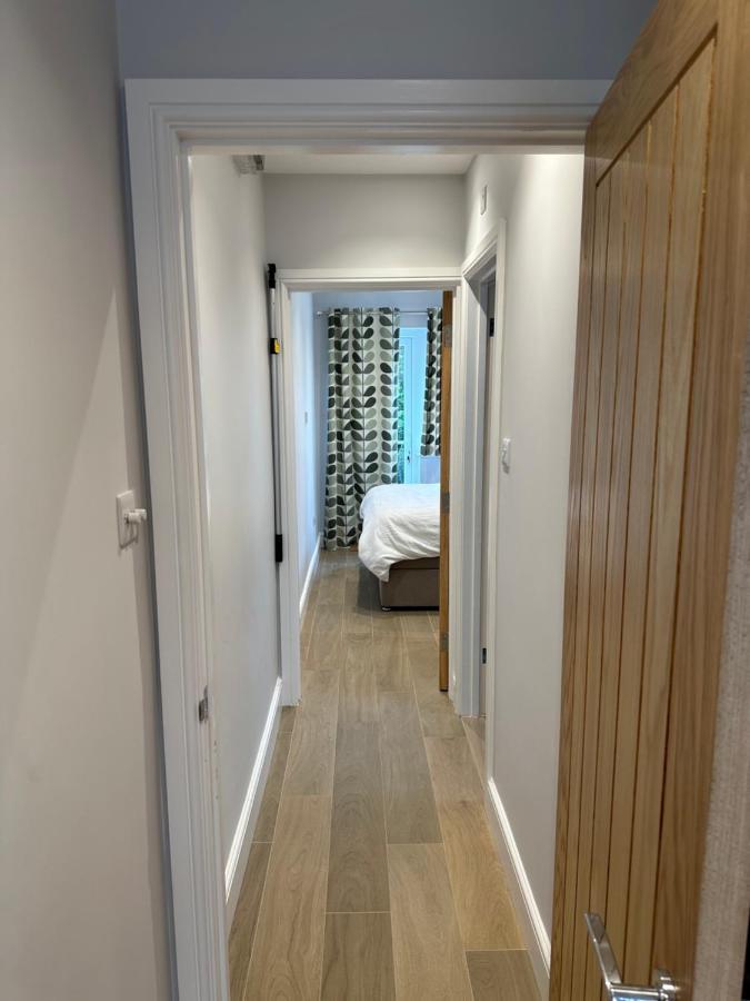 서턴 Little Vine - Beautiful Ground Floor Flat In South London 아파트 외부 사진